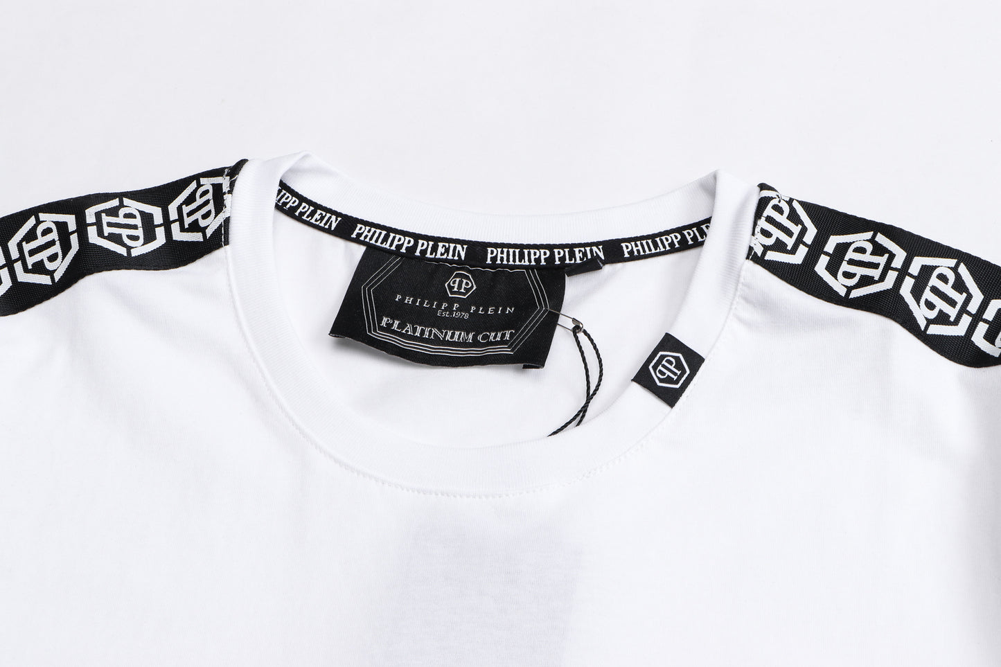 PP T-shirt Logo