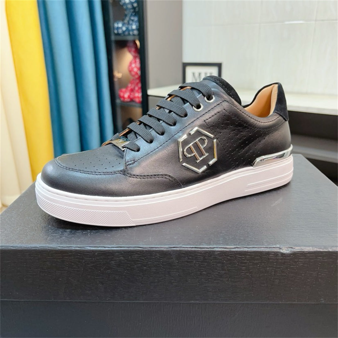 PP Casual Fashion Skull Sneakers