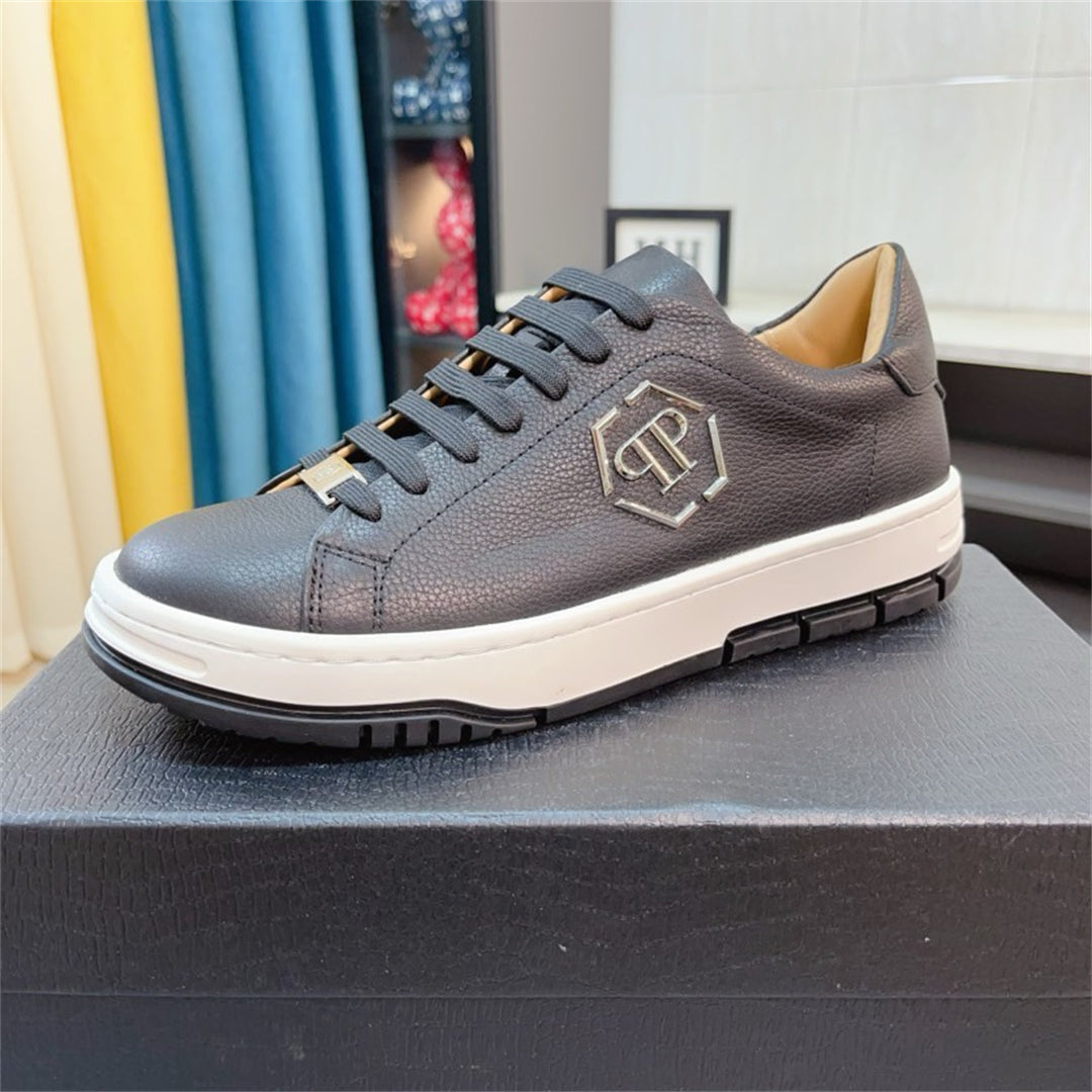 PP Casual Fashion Skull Sneakers