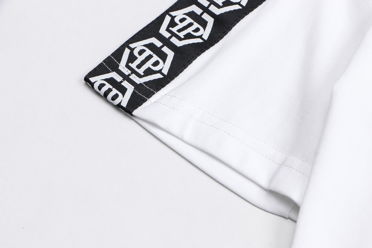 PP T-shirt Logo